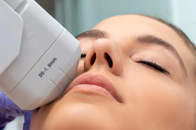 Signature Hydra Facial