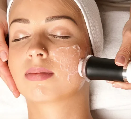 Oxygeneo Illuminate Facial